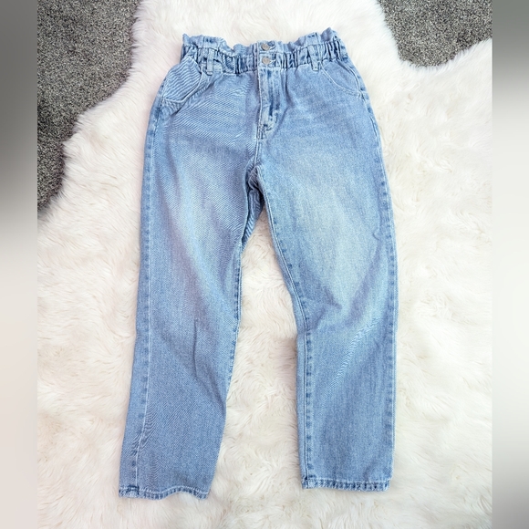 PacSun Denim - PacSun Mom Jean - 100% Cotton - Light Wash - High Waist - Relaxed Fit - Size 29